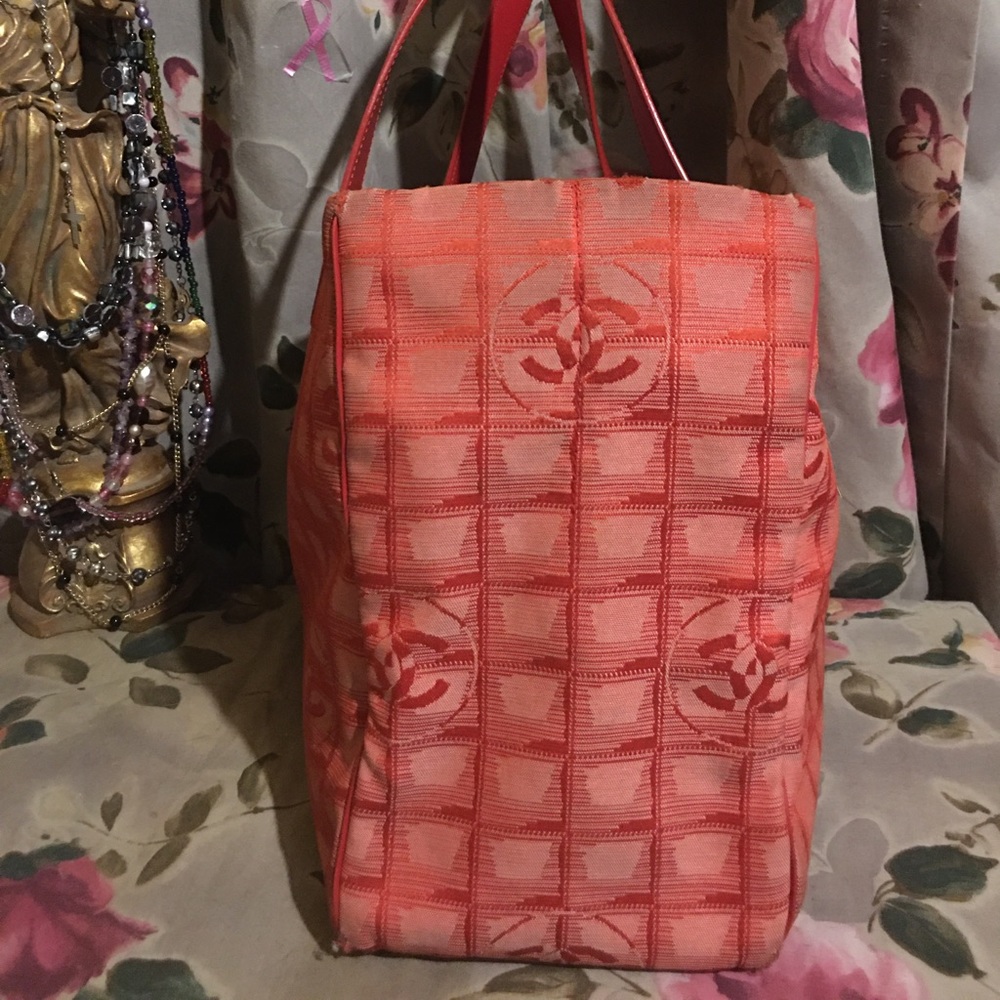 ♥️CHANEL Monogram Tote handbag Vintage RARE! - Picture 5 of 10
